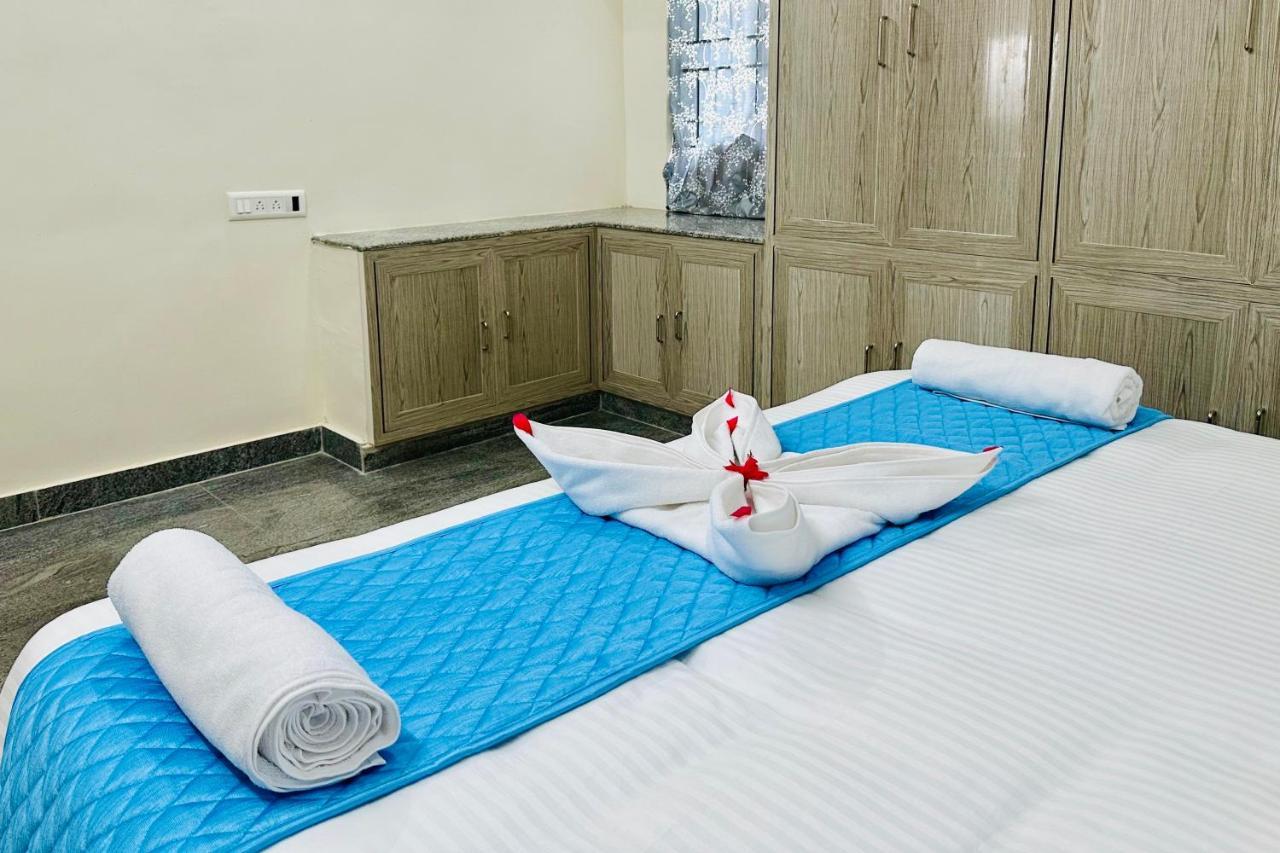 Tirupati Homestay - Ragunatha Resorts - 3Bhk Ac Apartments For Large Families - Free Breakfast - Flyover To Alipiri Gate - Wifi - Android Tv - - Easy Access To Visit All Temples Exteriér fotografie